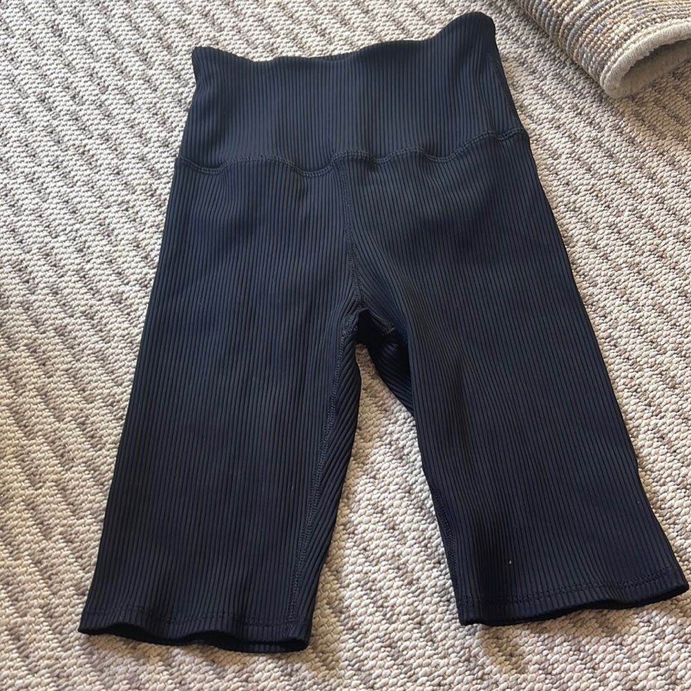 Carbon38, small ribbed biker shorts black